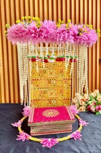 Handcrafted Ganpati + Laddu Gopal Singhasan